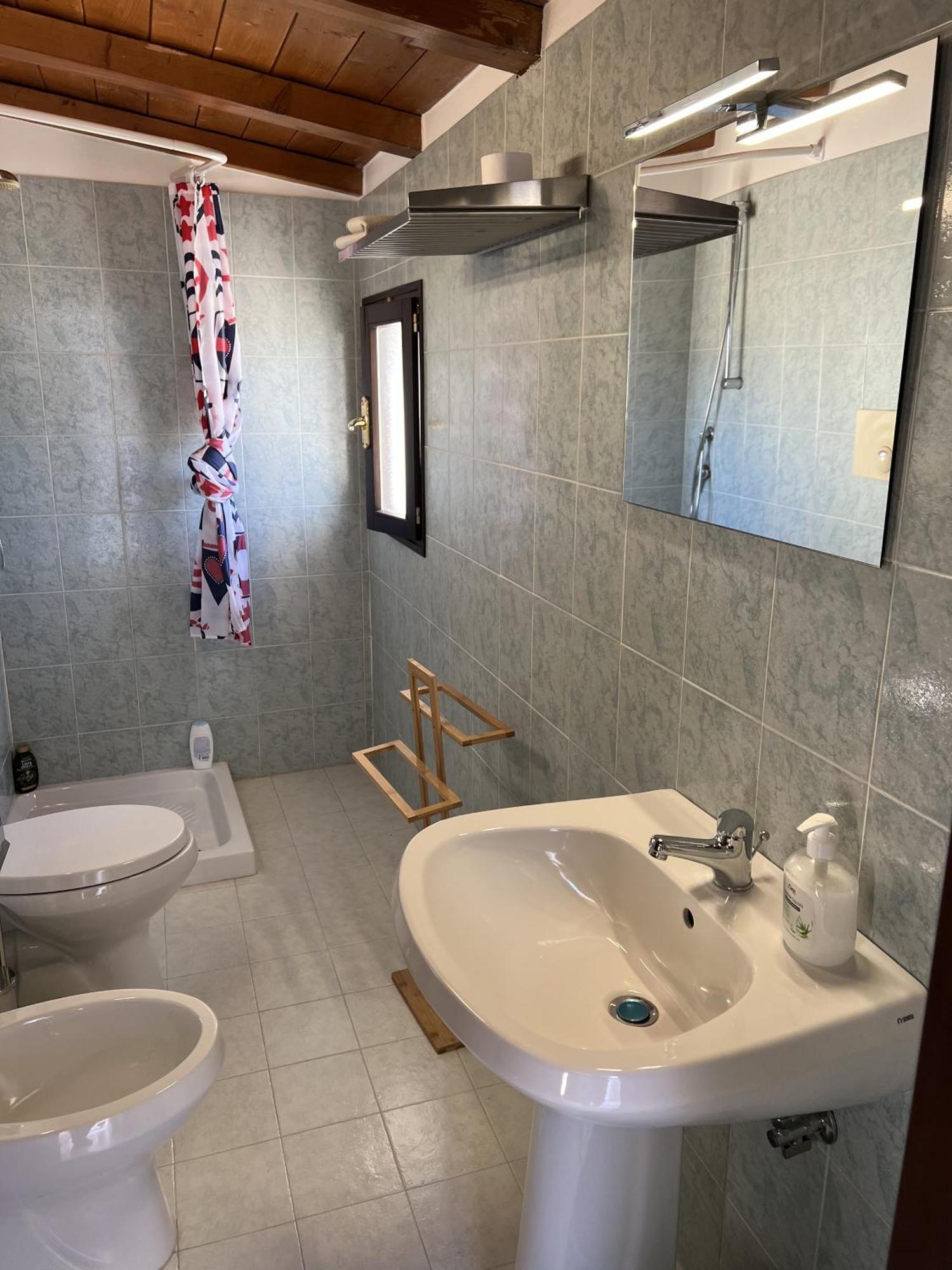 Intra Moenia Bed & Breakfast Bisceglie Bagian luar foto
