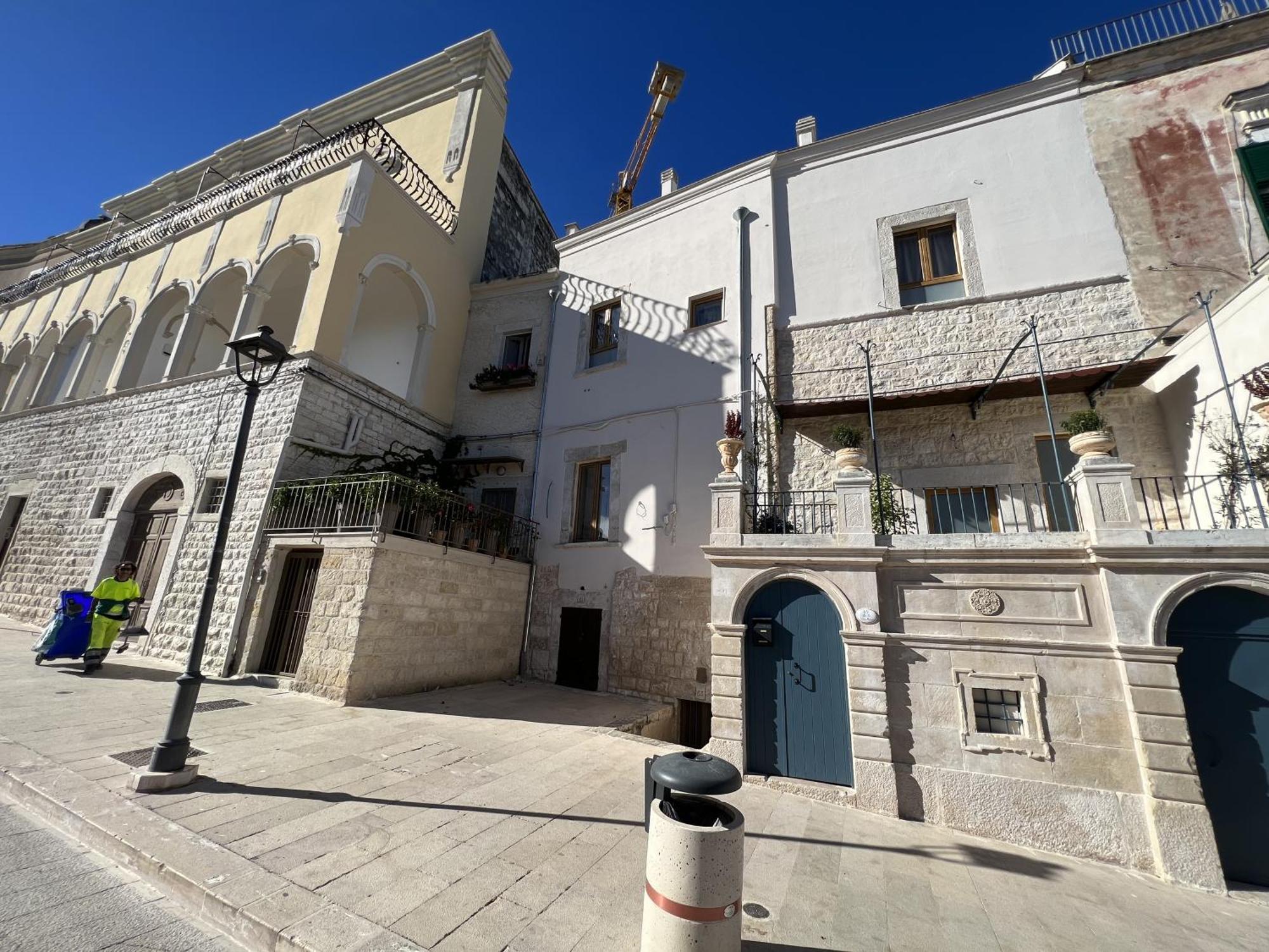 Intra Moenia Bed & Breakfast Bisceglie Bagian luar foto